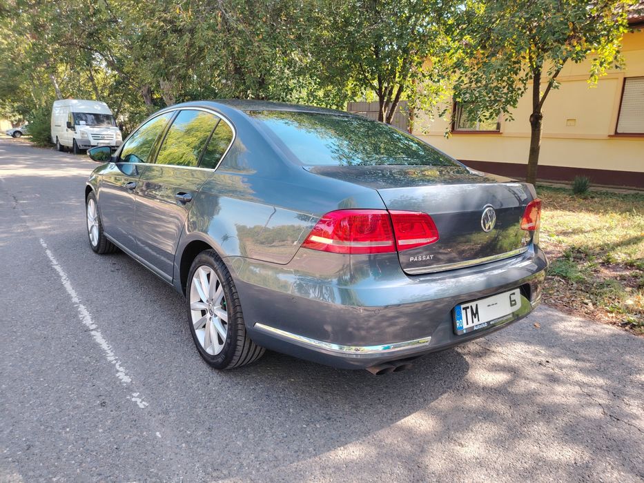 VW Passat B7 Highline Sedan 2.0 TDI 2011