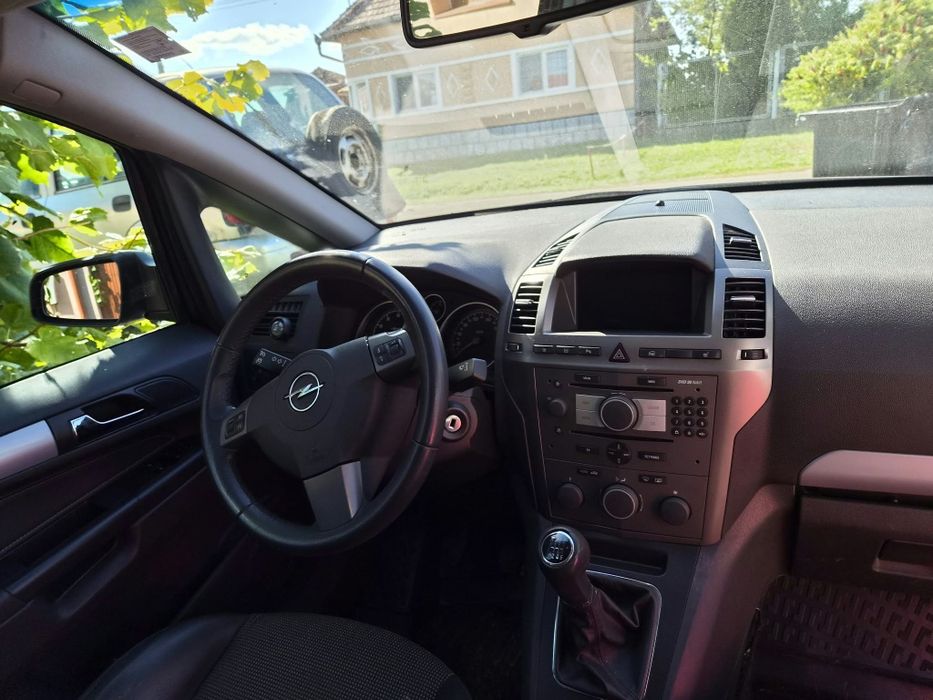 Opel zafira B 2.2 benzina