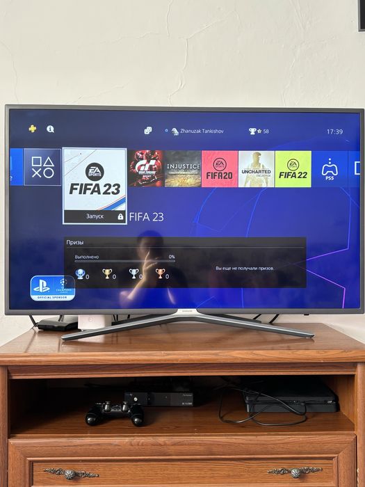 Продается PlayStation 4 slim 1терабайт