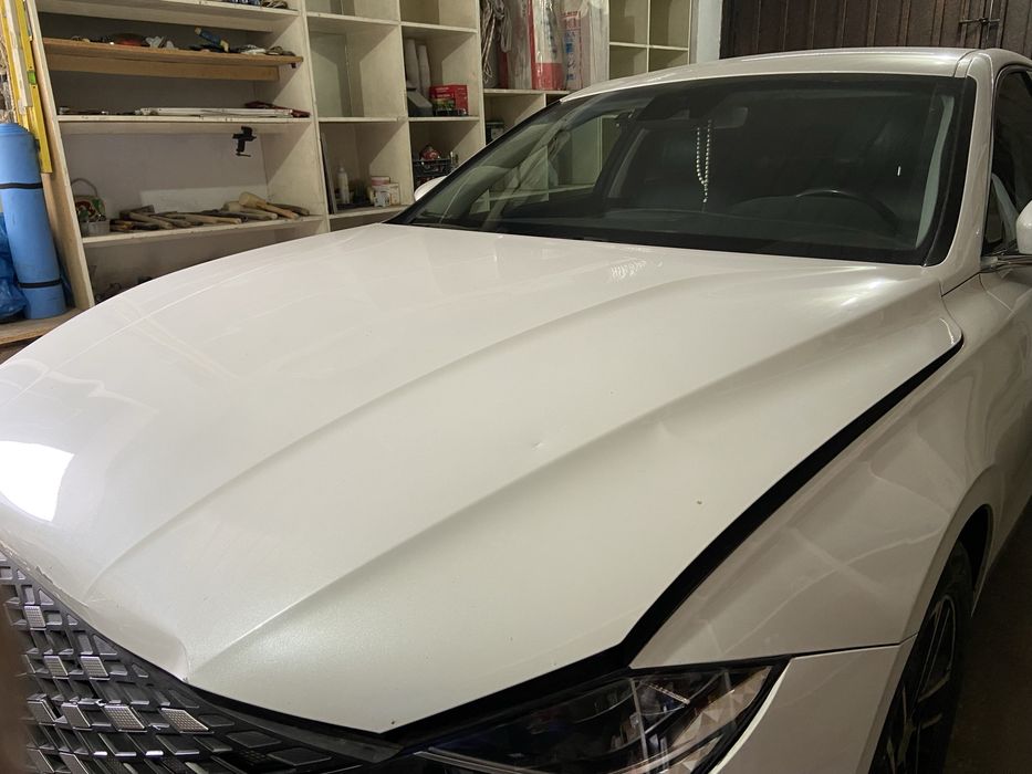 Продам капот на Grandeur