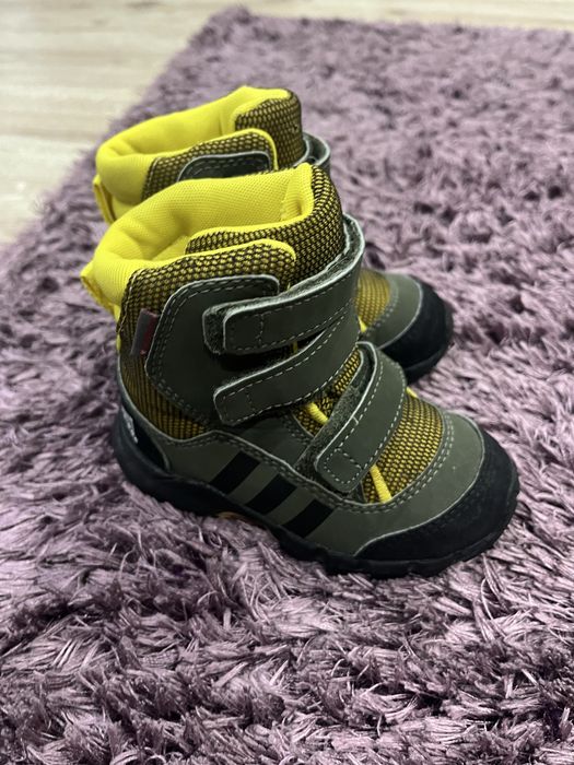 Детски апрески Geox