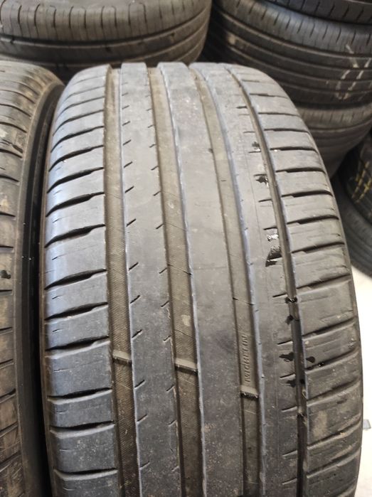 255/45/20 Michelin