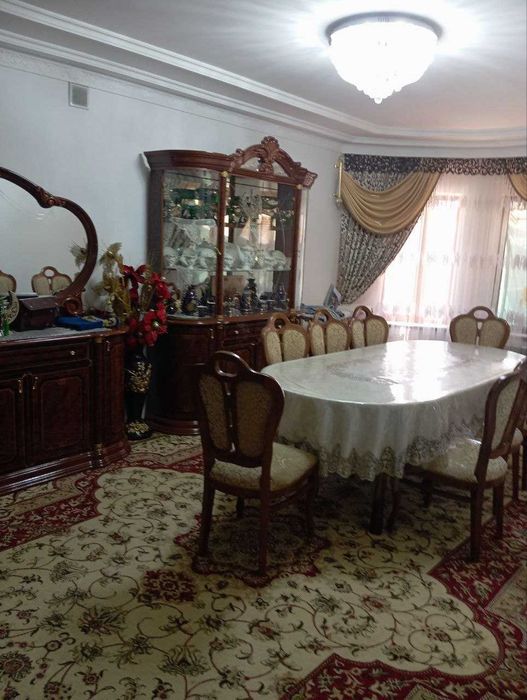 uy sotiladi mevazorda