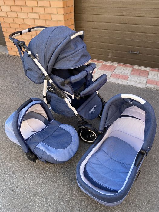 Детская коляска очень хорошего качества