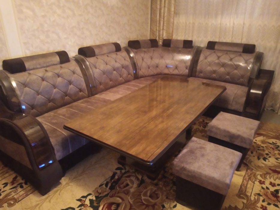 Gostinoy ugalok noviy dostavka bezplatni