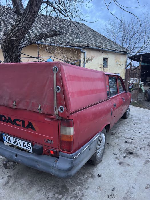 Se vinde Dacia papuc