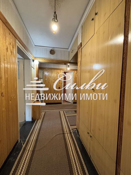Продава се Четиристаен апартамент в Шумен, Болницата - 100 кв.м за 842 €/кв.м - Снимка #6