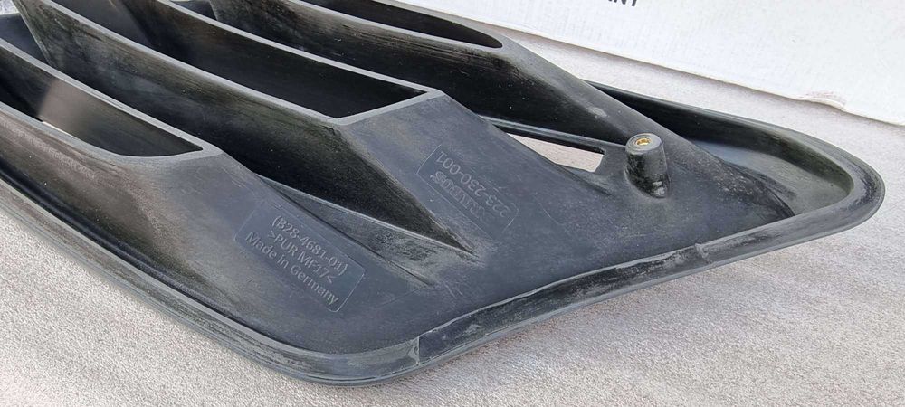 Решетки + DRL led светлини BRABUS Mercedes S-class W223 AMG Line