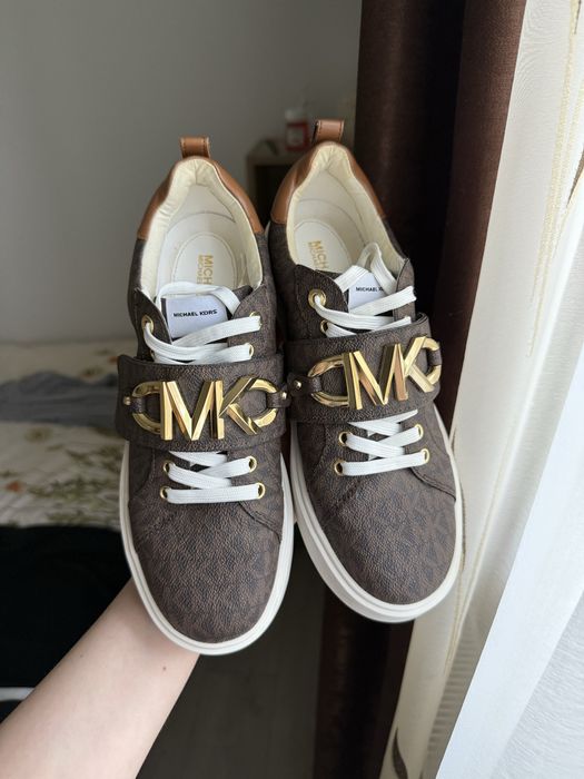 Adidasi Michael Kors