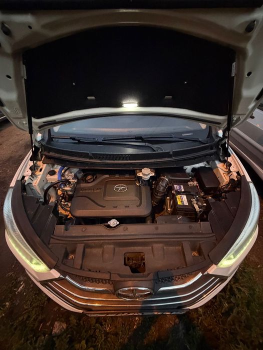 Продам JAC S3 2015 год