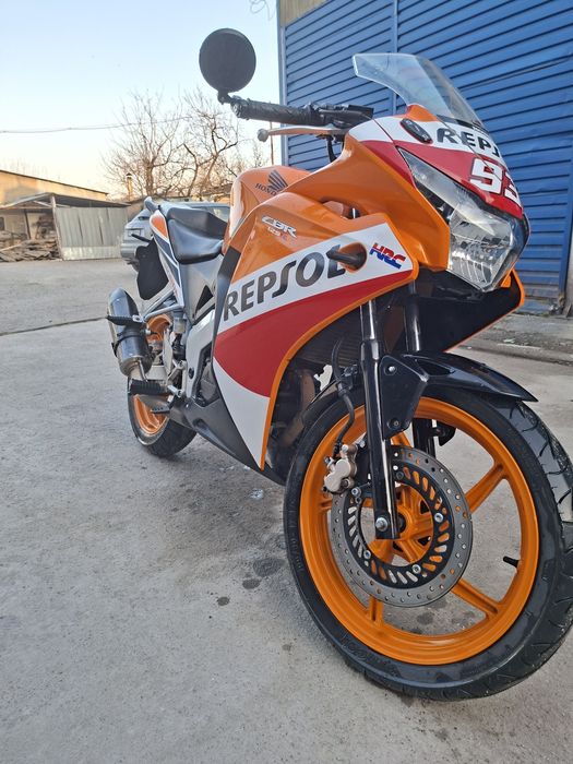 Honda CBR 125R Repsol  A1