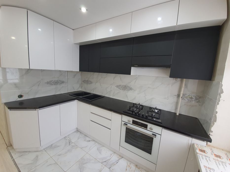 Изготовление корпусной мебели любой сложности.