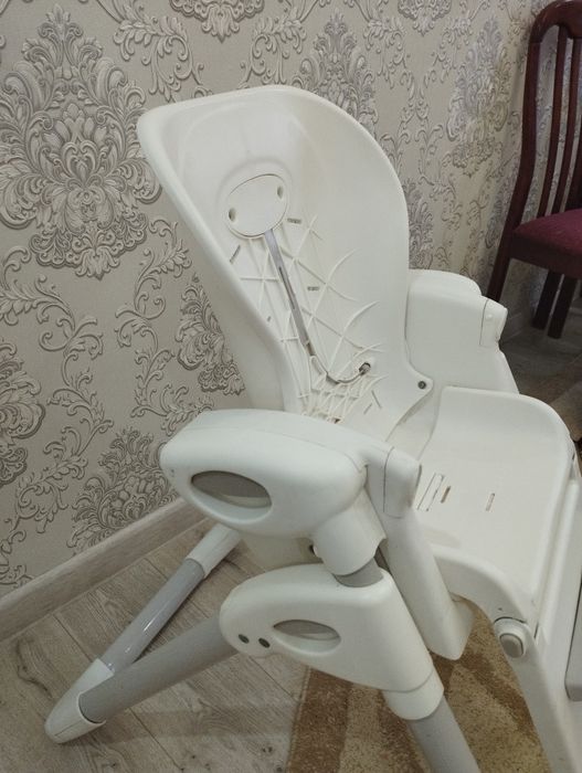 Столик для кормления