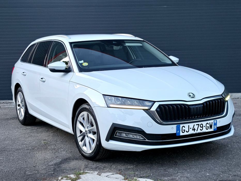 SKODA Octavia 2022 — imagine 2