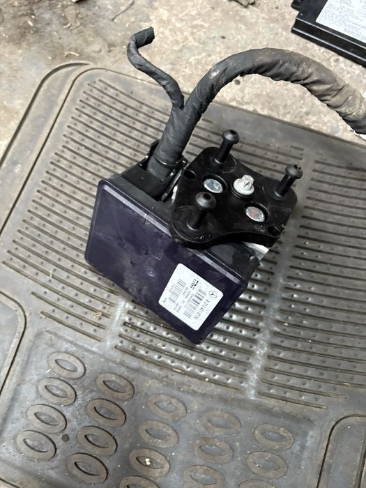 Mercedes w213 2.2cdi 194кс ABS модул