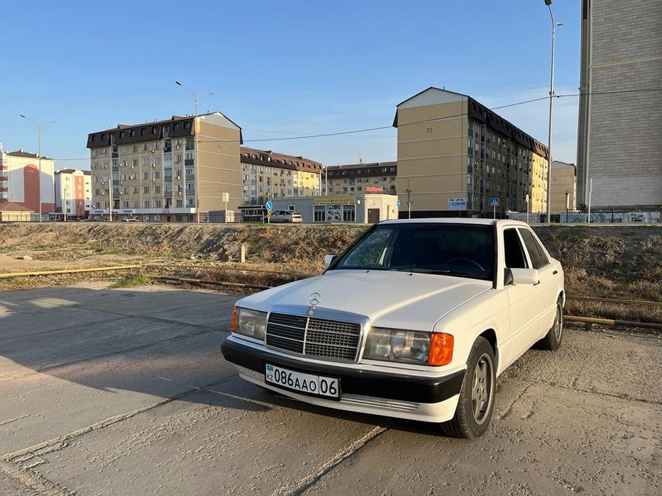 Мерседес 190 w 201