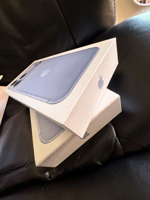 Смартфон Apple iPhone 18 Pro Max, 256GB, 5G, Glacier