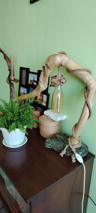 Бутикови, ръчно изработени лампи от дърво и метал. По поръчка!