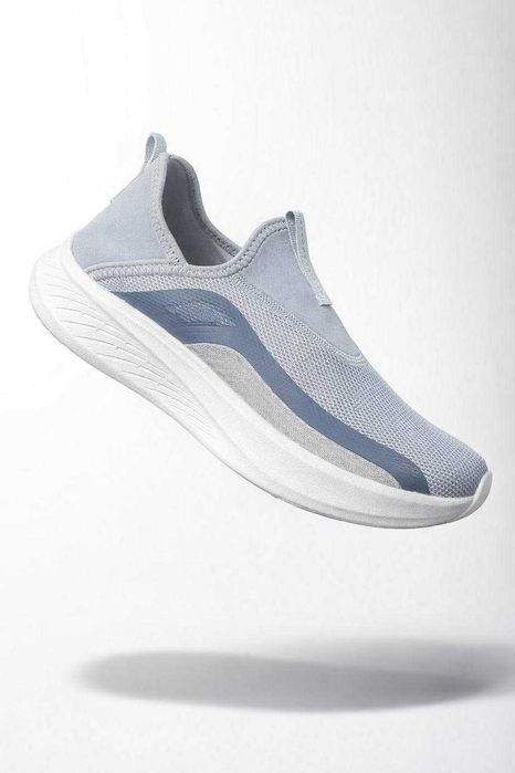 Кроссовки Lotto Easy-on, размеры от 40 до 45.