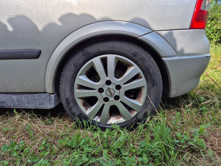 Продавам джанти 16" с летни гуми Kleber Quadraxer – 205/55 R16 (Opel Astra G / Zafira A)