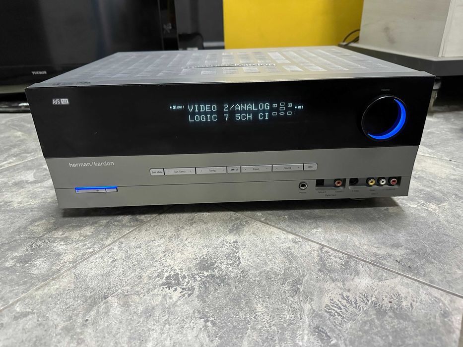 Harman Kardon AVR 132  Усилвател ресийвър Harman Kardon AVR 132