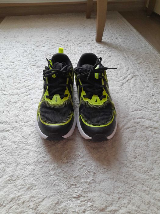 NIKE Обувки COSMIC runner GS