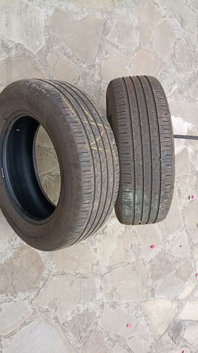 Vând anvelope vara 215 60 16