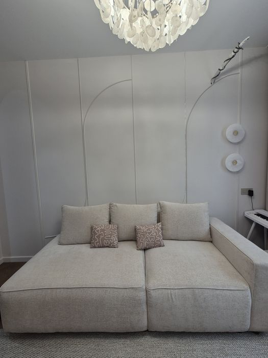 Продаётся диван.