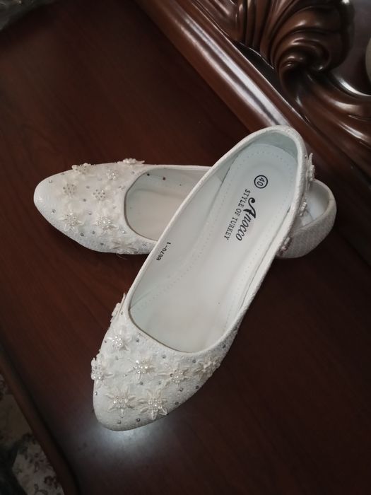 Свадебная туфля- белая.