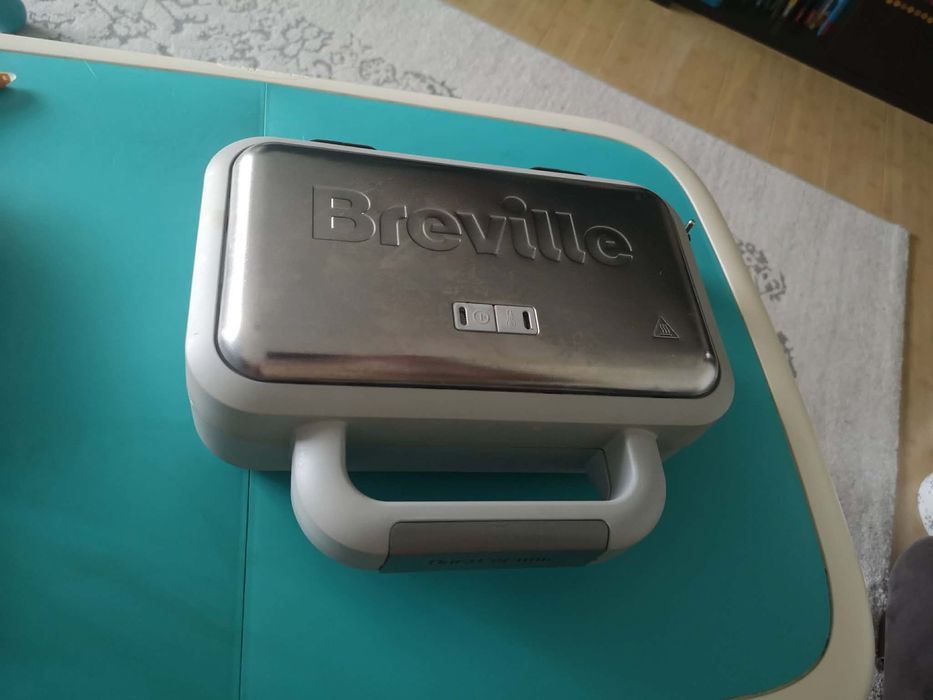 Aparat de Gofre DuraCeramic Breville