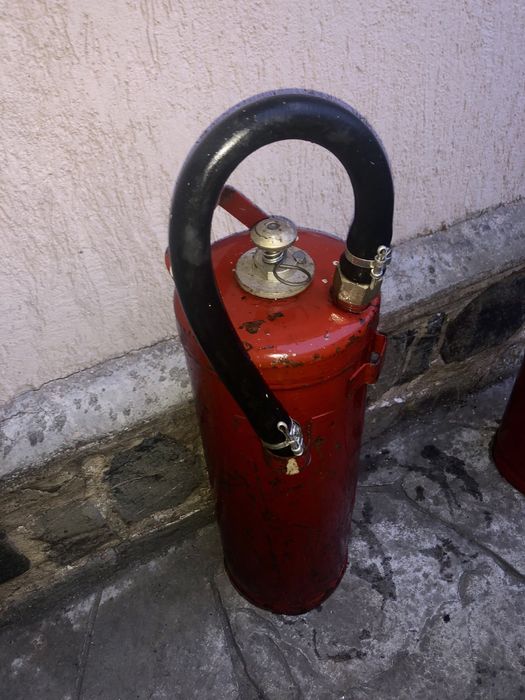 Extinctor stingator vechi romanesc de colectie vintage retro