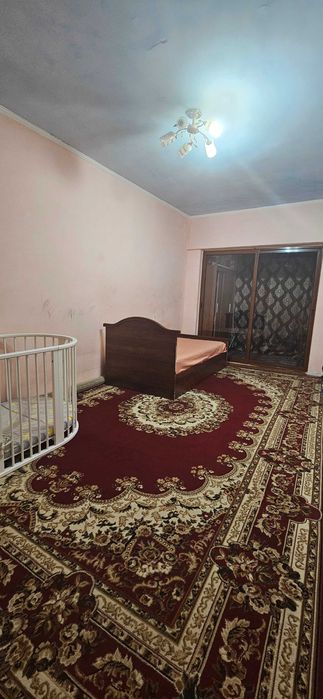 Продаётся 3/8/9 максим горький (бий)