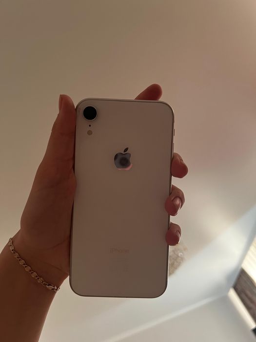 Продам iphone Xr