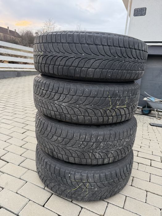 Vand cauciucuri Bridgestone 225/65 r17
