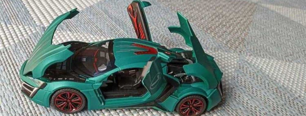 Метални коли мащаб 1,24