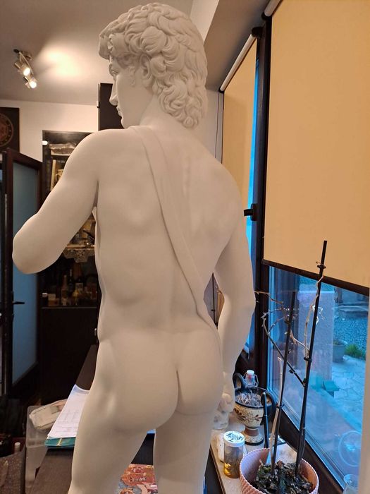 Statuie de colecție, reproducere David de Michelangelo semnat autor celebru, 91 cm 28 Kg marmura/alabastru
