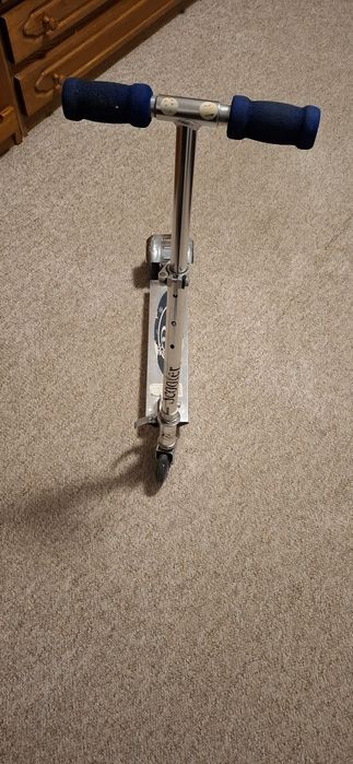 Trotienta copii aluminiu reglabila 55 lei Rco