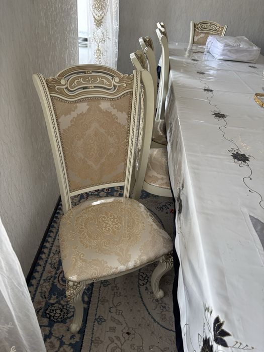 Продается стулья 12 штук