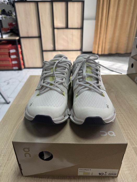 Оригинал On cloudflayer