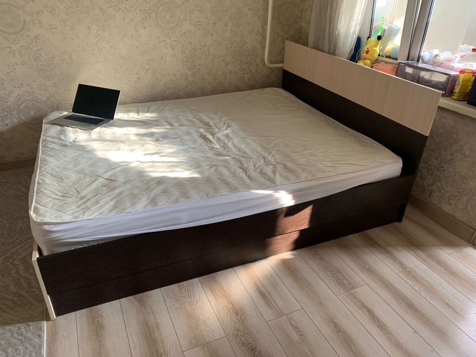 Кровать двухспальный