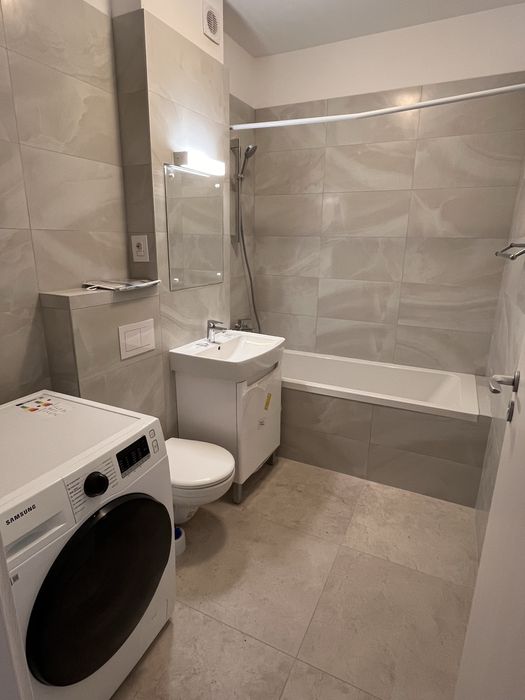 Apartament cu doua camere de inchiriat