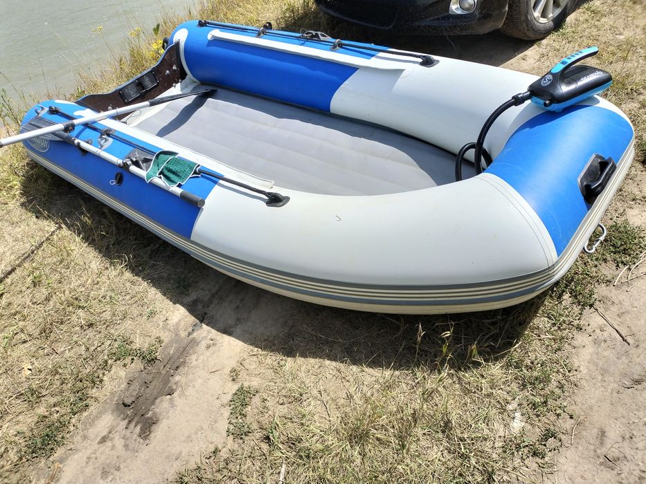 Продам лодку Аквилон