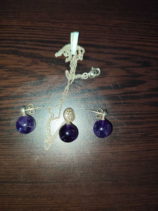 Bijuterii din argint cu diverse pietre semipretioase