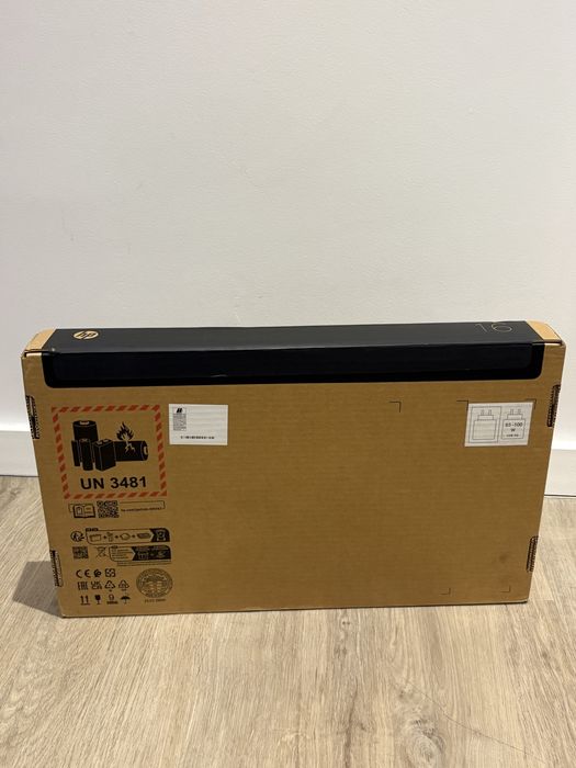 Hp Omnibook, 16” 2K, Amd ryzen AI 7 350, 24gb Ram 1Tb SSD model 2025, SIGILAT Ocazie