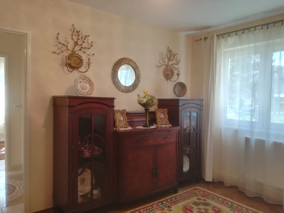 Inchiriez apartament 2 camere Cornisa Bistritei DIRECT PROPRIETAR