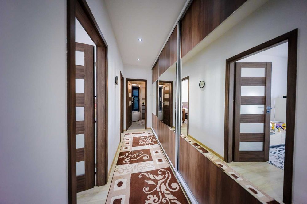 Apartament 3 camere Evocasa Orizont Albert | 2 parcări, panoramic, direct proprietar