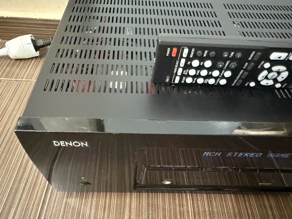 Denon AVR-X500 Resiver