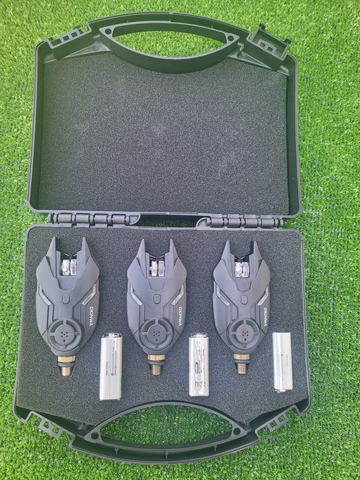 Комплекти стойка и сигнализатори