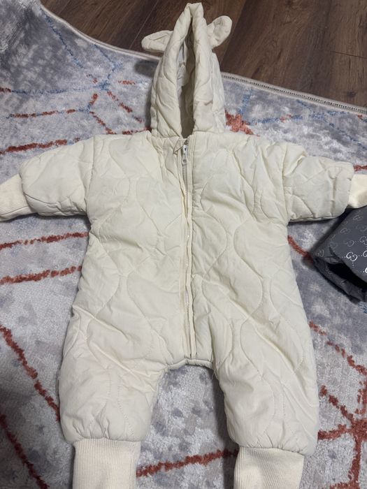 Продам Детский комбинезон на осень