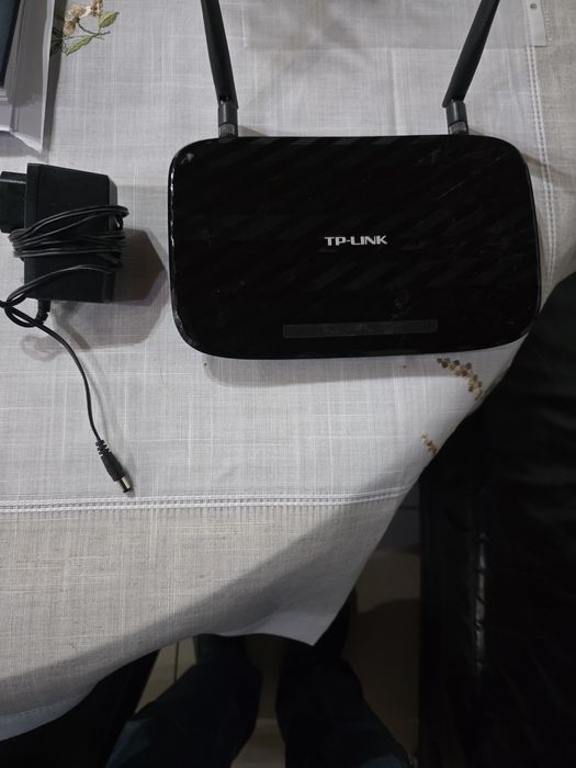 Router tp-link 300 Mbps,ac 750,tableta Samsung Galaxi tab2, 16 Gb